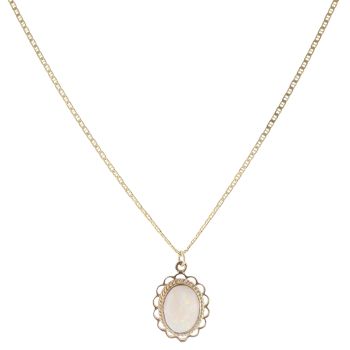 9ct Yellow Gold Opal Pendant and Chain 18"