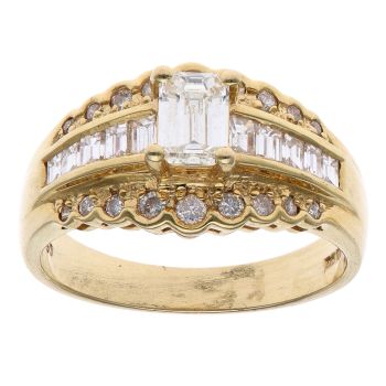 18ct Yellow Gold 1.09ct Brilliant and Emerald Cut Diamond Fancy Ring