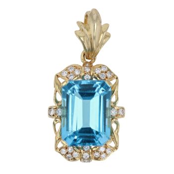 14ct Yellow Gold Blue Topaz and Cubic Zirconia Pendant