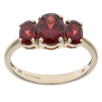 9ct Yellow Gold Garnet Three Stone Ring