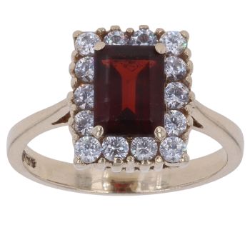 9ct Yellow Gold Cubic Zirconia and Garnet Fancy Ring