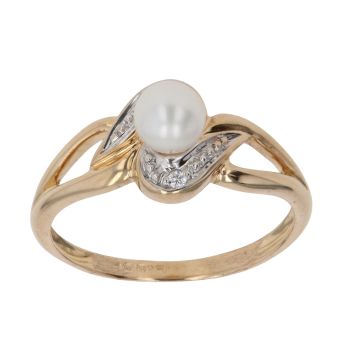 14ct Yellow Gold 0.02ct Diamond and Pearl Twist Ring