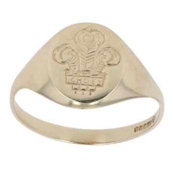 9ct Yellow Gold Welsh Feathers Signet Ring