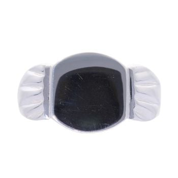 Silver Signet Ring by Icesia