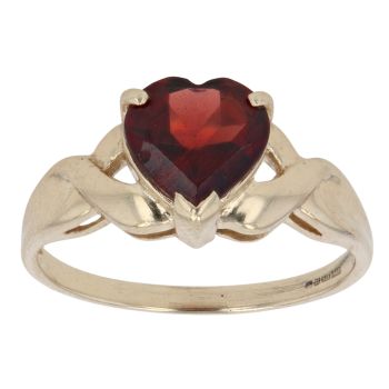 9ct Yellow Gold Heart Garnet Single Stone Ring