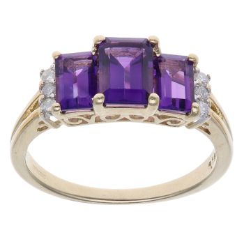 9ct Yellow Gold 0.10ct Brilliant Cut Diamond and Amethyst Three Stone Ring