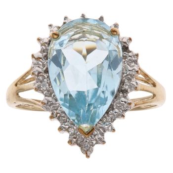 9ct Yellow Gold 0.02ct Brilliant Cut Diamond and Blue Topaz Cluster Ring
