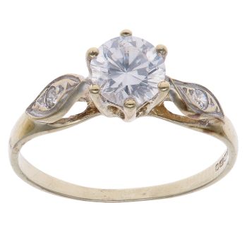 9ct Yellow Gold Cubic Zirconia Solitaire Ring
