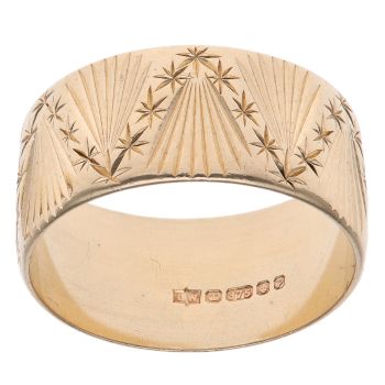 9ct Yellow Gold Patterned Wedding Band 8.8mm