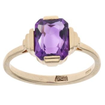 9ct Yellow Gold Amethyst Single Stone Ring