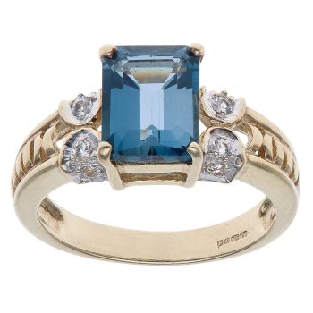 9ct Yellow Gold Blue Topaz and Cubic Zirconia Ring
