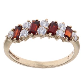 9ct Yellow Gold Cubic Zirconia and Garnet Cluster Ring