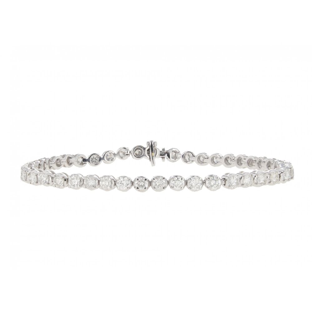 18ct White Gold 4.56ct Diamond Tennis Bracelet