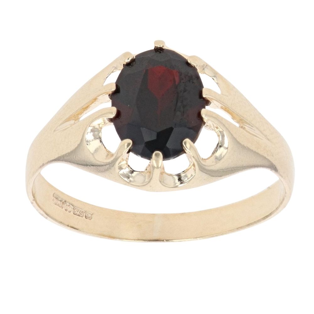 9ct Yellow Gold Garnet Signet Ring RAMS767353241043 | Ramsdens Jewellery