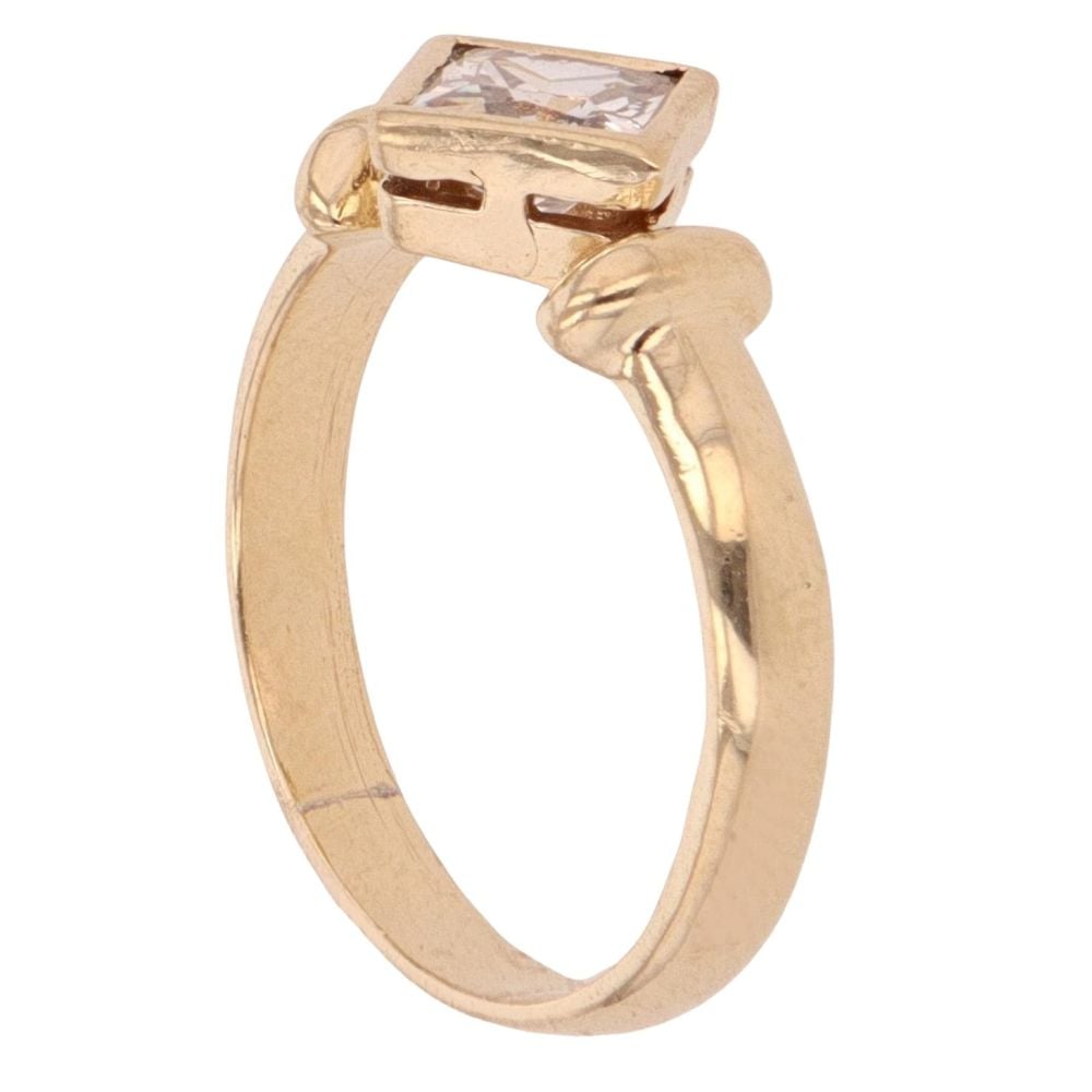 9ct Yellow Gold Cubic Zirconia Solitaire Ring