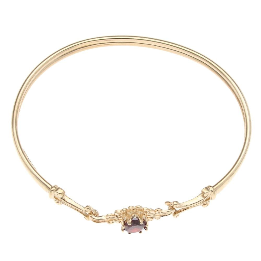 9ct Yellow Gold Patterned Garnet Bangle
