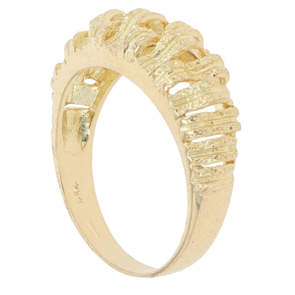 18ct Yellow Gold Patterned Open Work Wave Ring