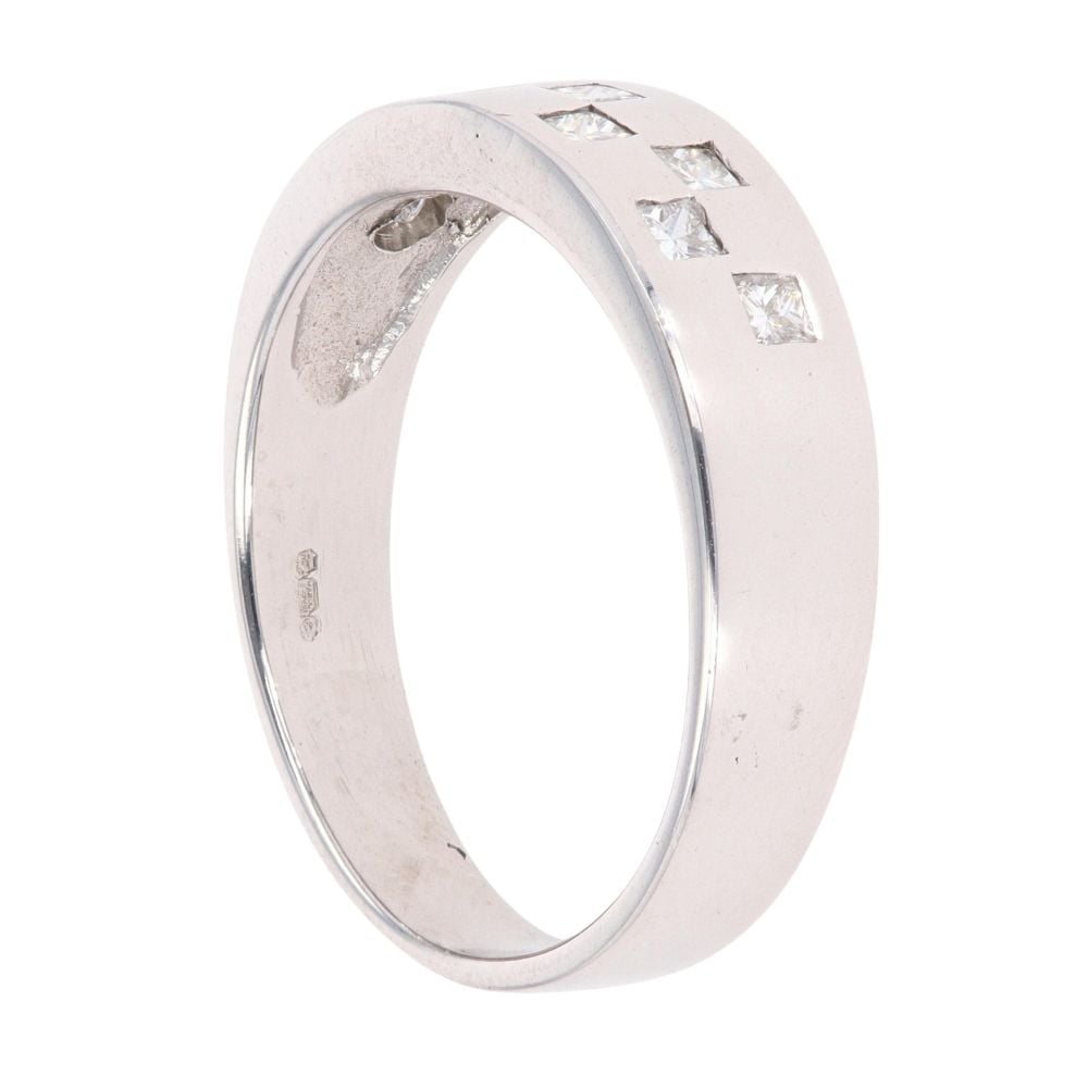 18ct White Gold 0.50ct Princess Cut Diamond Ring