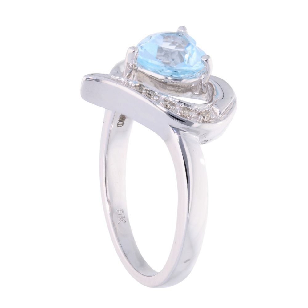 14K White Gold Diamond Blue Topaz Heart Ring
