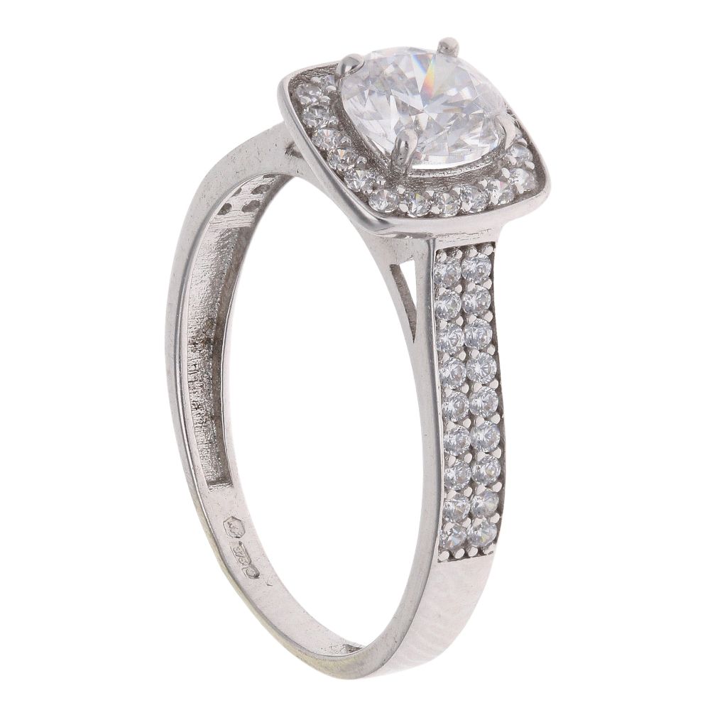 9ct White Gold Cubic Zirconia Cluster Ring