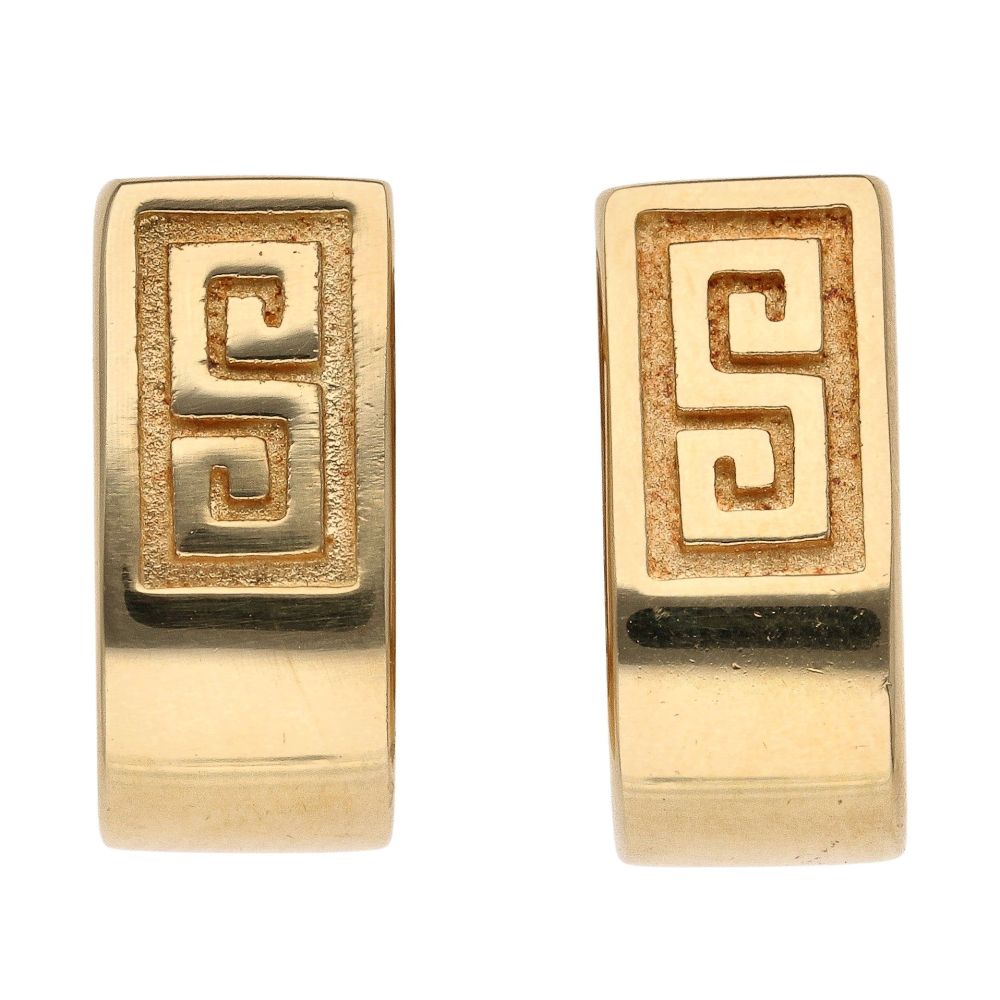 18ct Yellow Gold Patterned Clip Stud Earrings