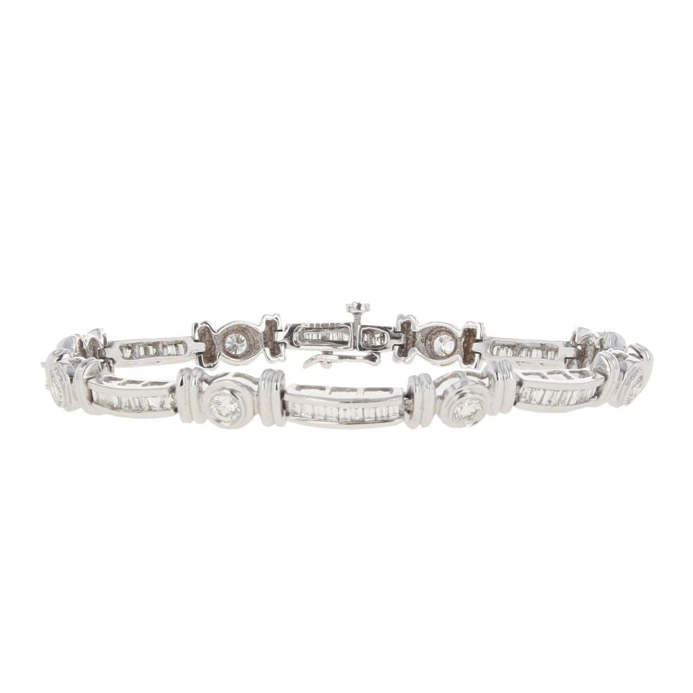 18ct White Gold 2.93ct Diamond Tennis Bracelet