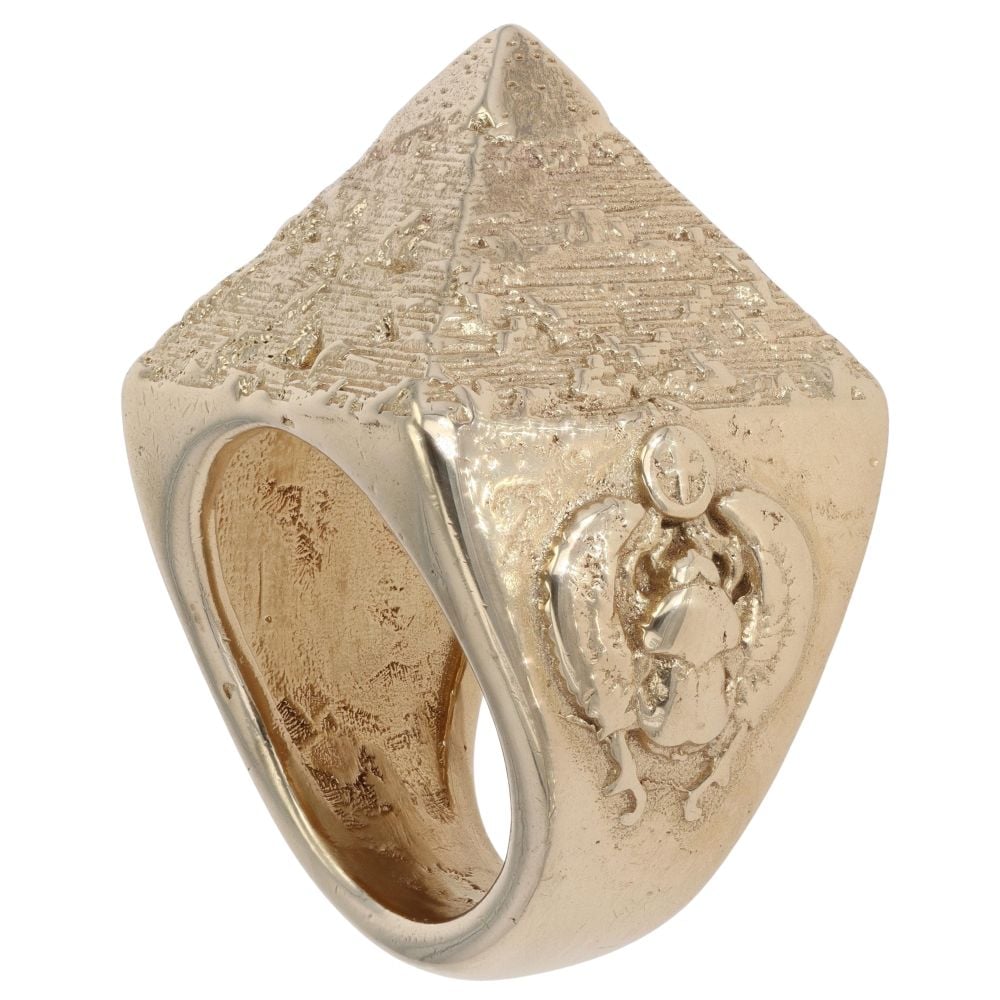 9ct Yellow Gold Textured Pyramid Ring