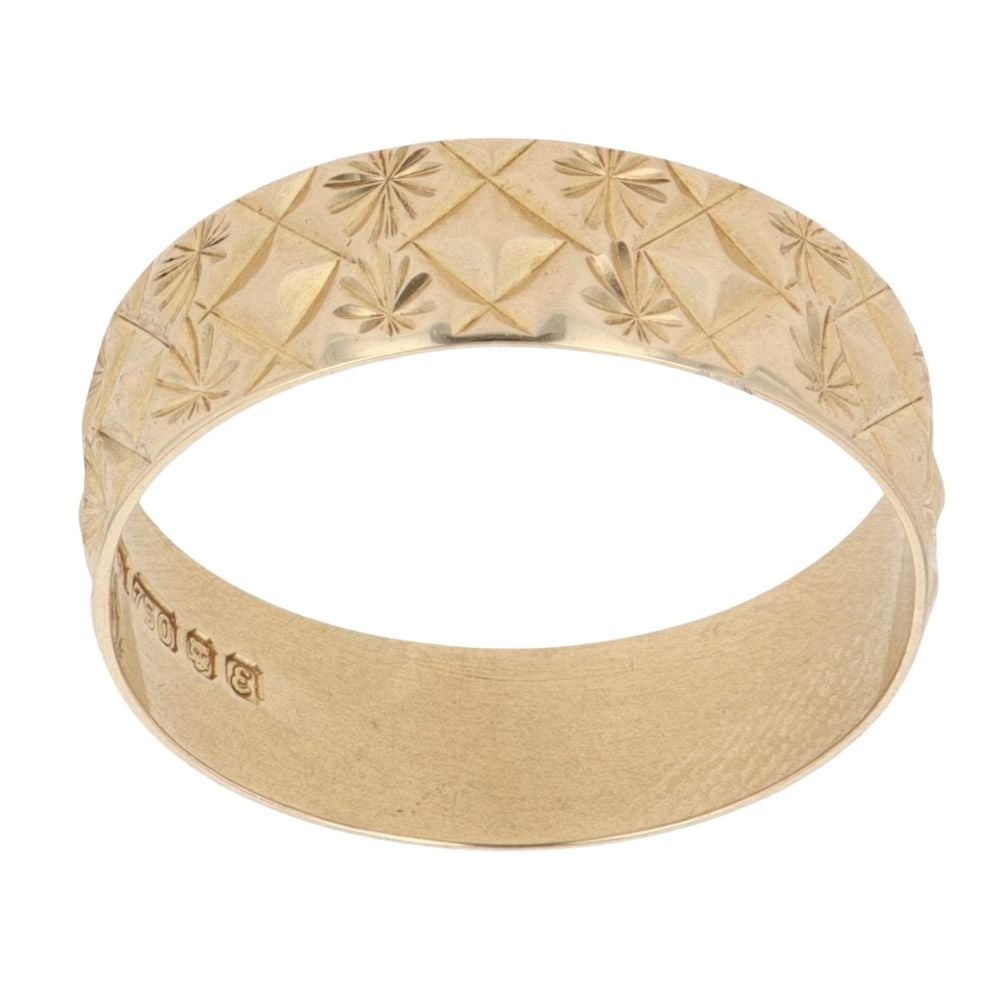 18ct Yellow Gold Diamond Cut Patterned Wedding Band 5.4mm