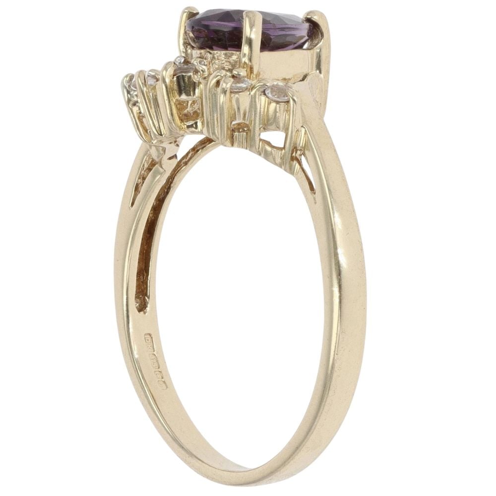 9ct Yellow Gold Amethyst And Cubic Zirconia Fancy Ring