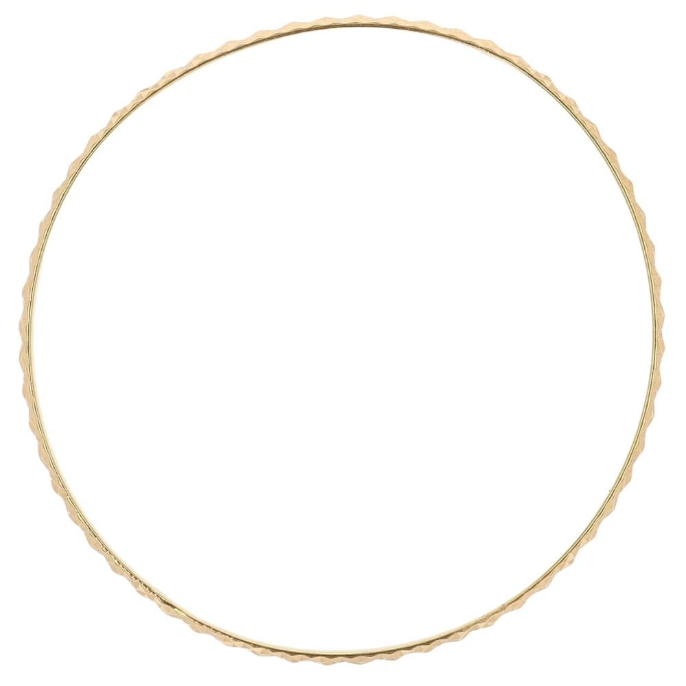 18ct Yellow Gold Patterned Bangle