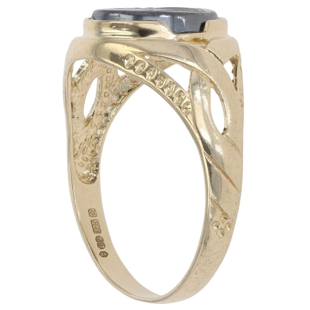 9ct Yellow Gold Hematite Centurion Signet Ring