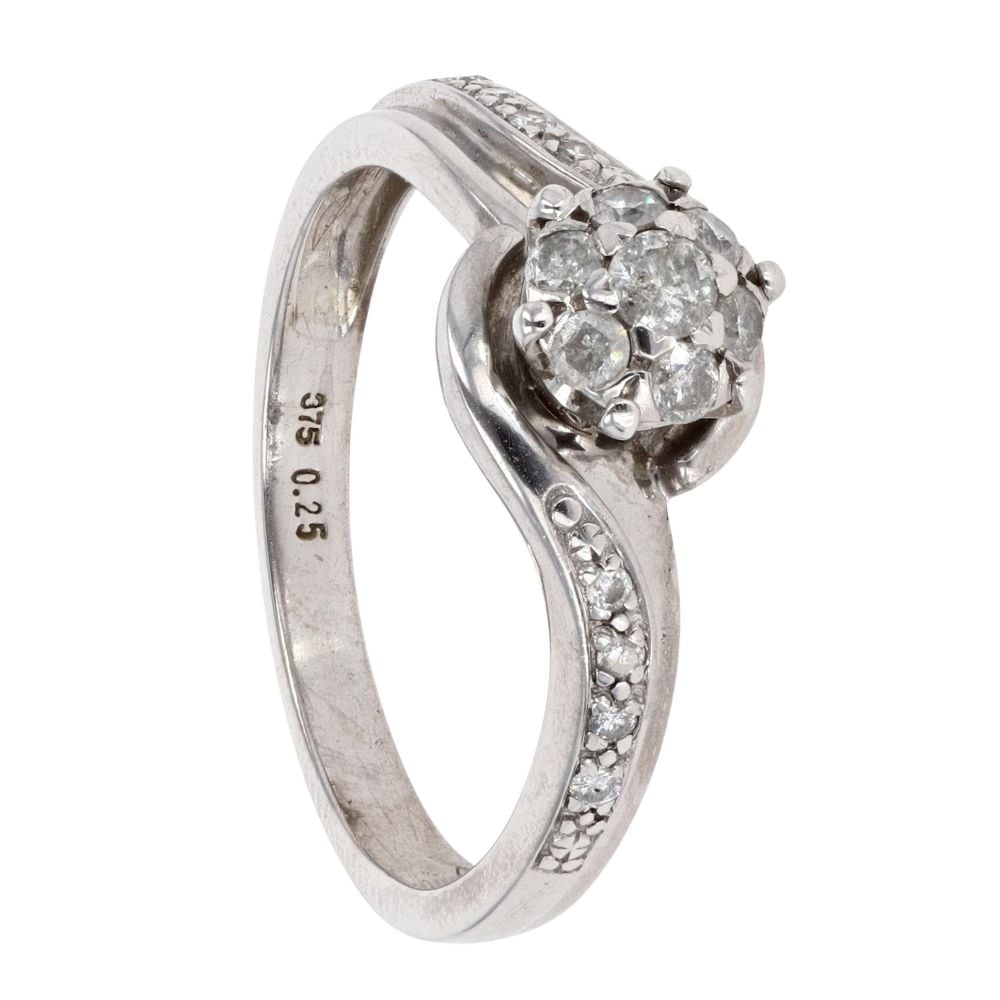 9ct White Gold 0.25ct Diamond Cluster Ring