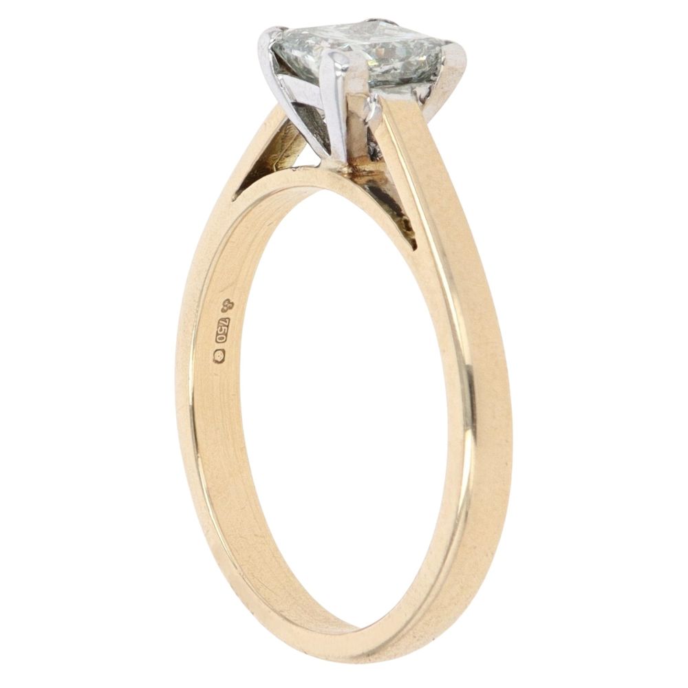 18ct Yellow Gold 1.00ct Princess Cut Diamond Solitaire Ring
